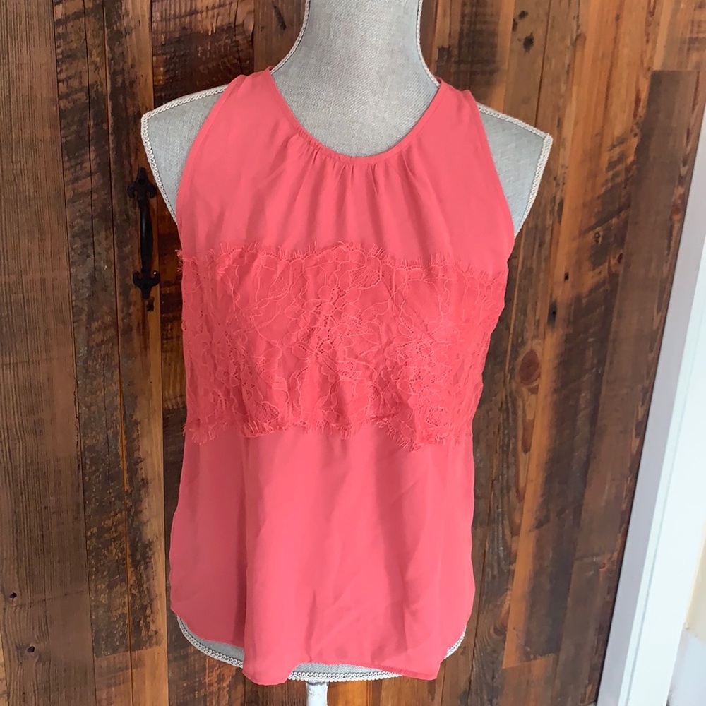 Flowy thin tank